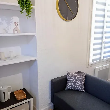 Joli Avec Balcon Proche Gare Appartement Perpignan